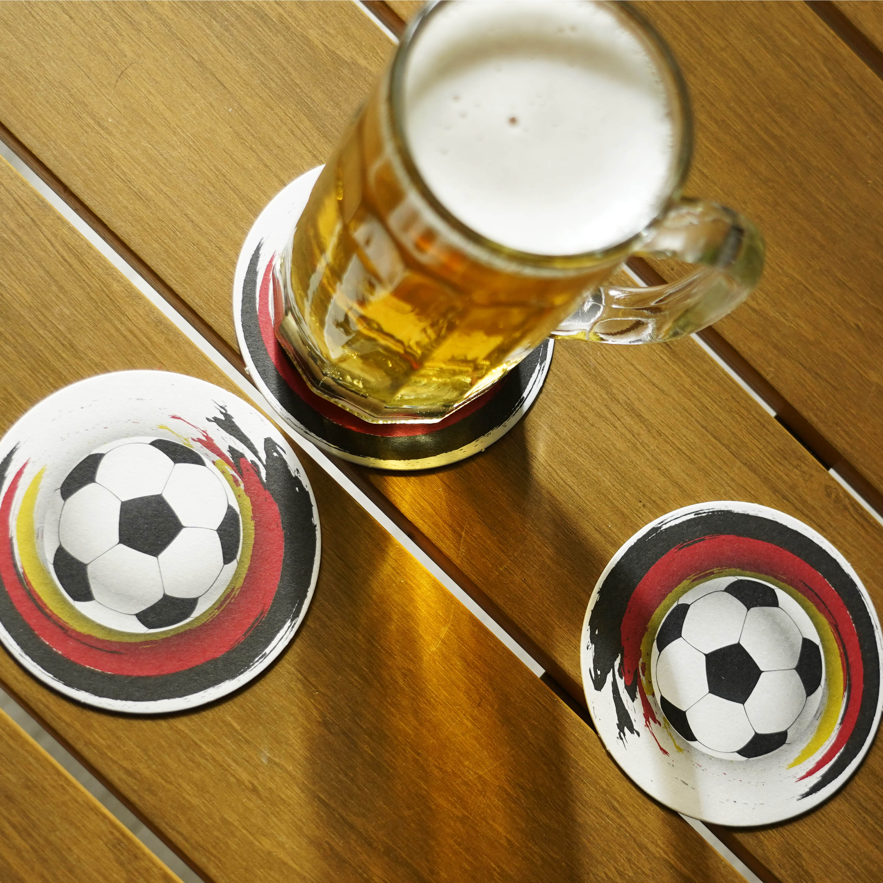 Bierdeckel Fussball Fußball WM im Set Weltmeisterschaft Deutschland Untersetzer Party Bier Geschenkidee Geschenke Männer Deko