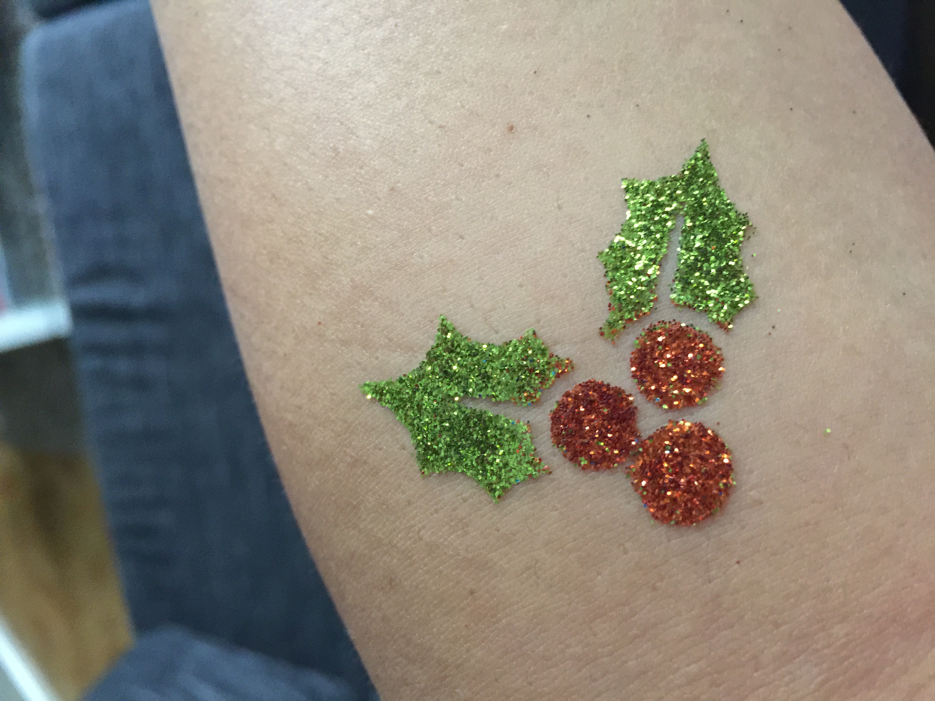 Tattoo Schablonen SET Kinder Weihnachten (16 Schablonen) Selbstklebend schminken Airbrush Geschenkid